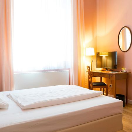 Hotel Villa Viktoria Luise แบลงเคนบวร์ก ภายนอก รูปภาพ