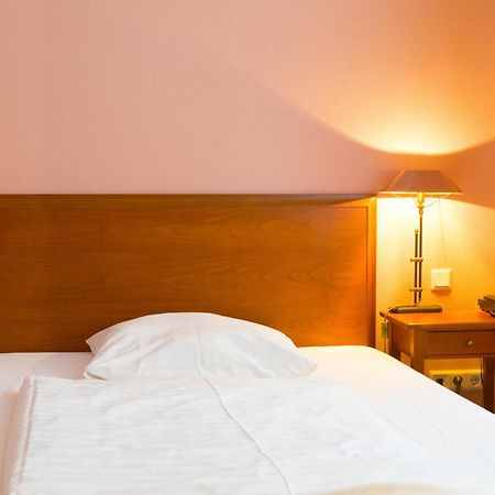 Hotel Villa Viktoria Luise แบลงเคนบวร์ก ห้อง รูปภาพ